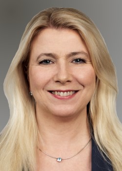 <div class='name'><strong>Alexandra Schreiber-Bratfisch</strong></div><div class='task'>Personnel selection, quality assurance in personnel development</div> Alexandra Schreiber-Bratfisch